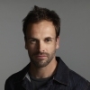 Jonny Lee Miller