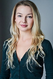 Issy Stewart 