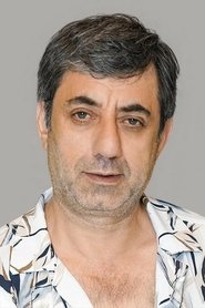 Nazmi Kırık 