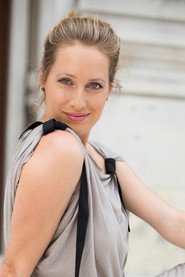 Csilla Barath Bastaić 