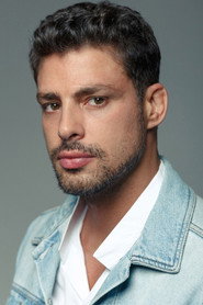 Cauã Reymond 