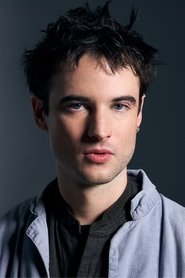 Tom Sturridge 