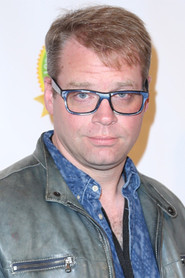 Kiff VandenHeuvel 