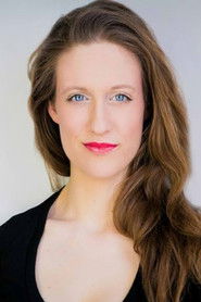 Emily Nixon 