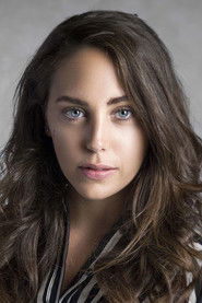 Oyku Karayel 
