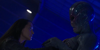 Resident Alien 1.10