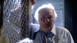 NYPD Blue 1.04
